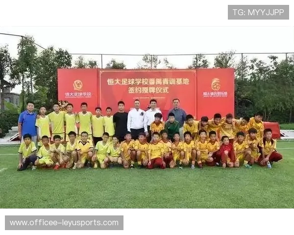 足球学院完善青训球员体测与数据跟踪体系，足球青训系统